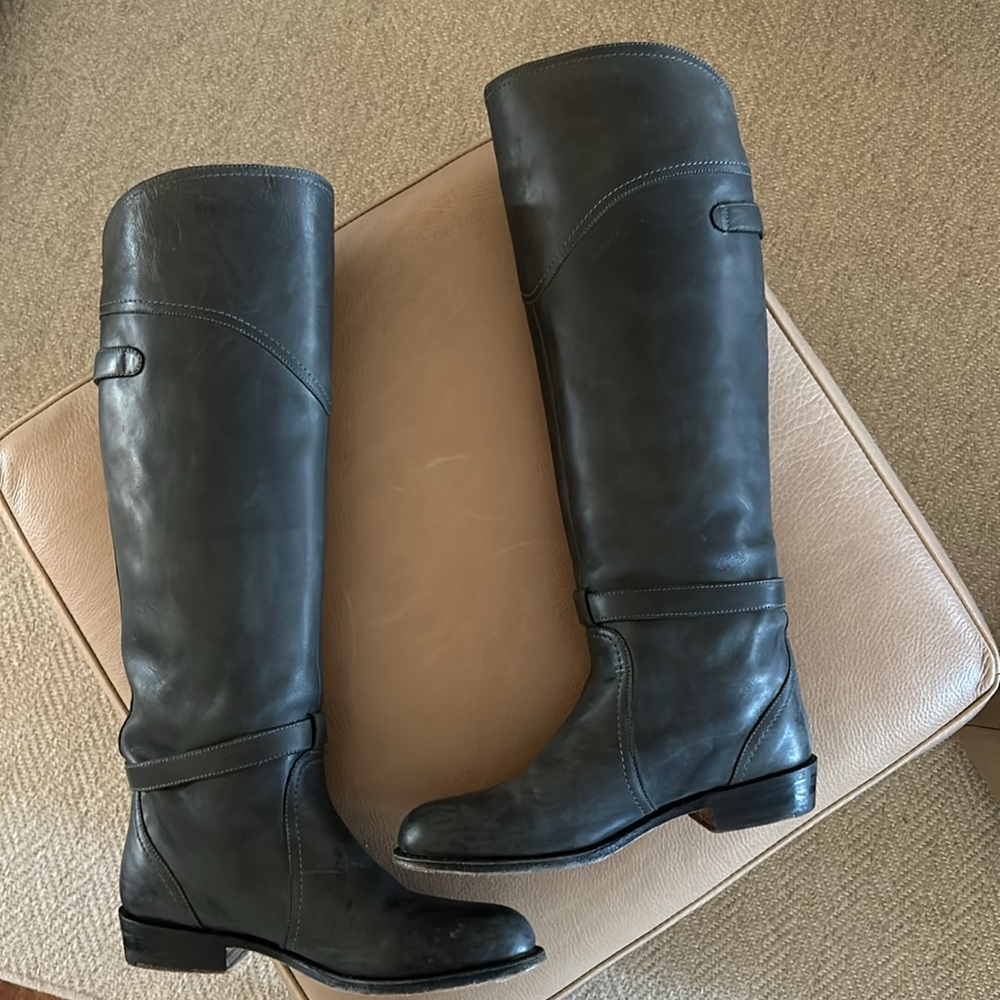 Frye belted boots in grey leather - Picture 2 of 7